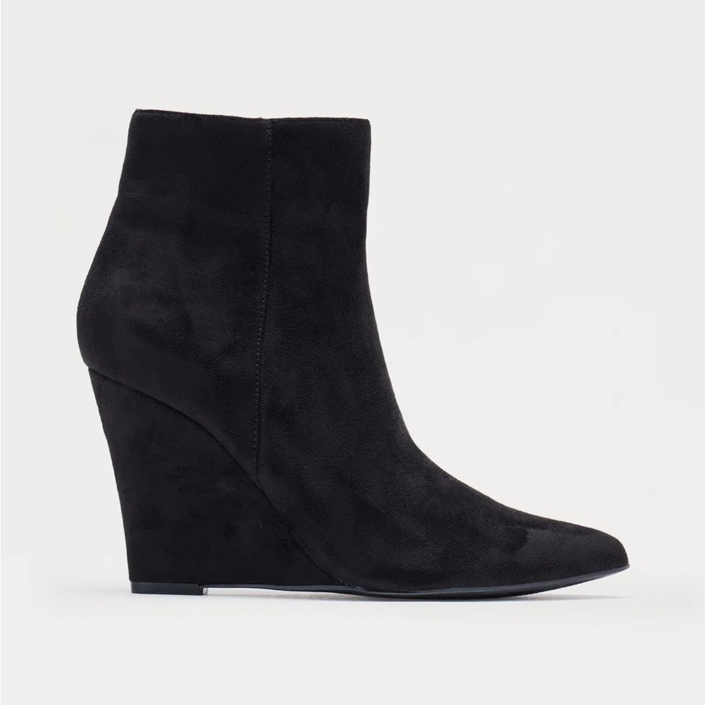 Black Faux Suede Wedge Ankle Boots 7.5
